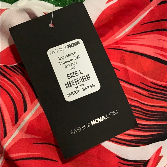 - FASHION NOVA SET - - Picture 4 of 7